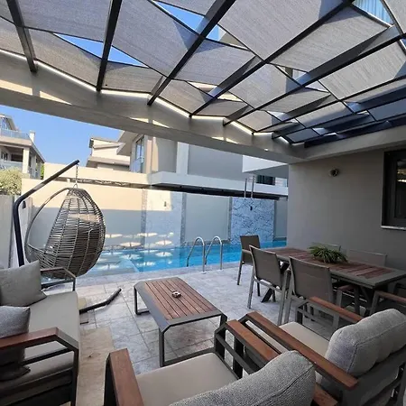 Villa Merkezde Ultra Luks 2 Fethiye